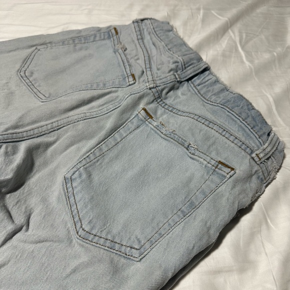 The 90’s Straight Ultra High Rise Jeans - Picture 4 of 4